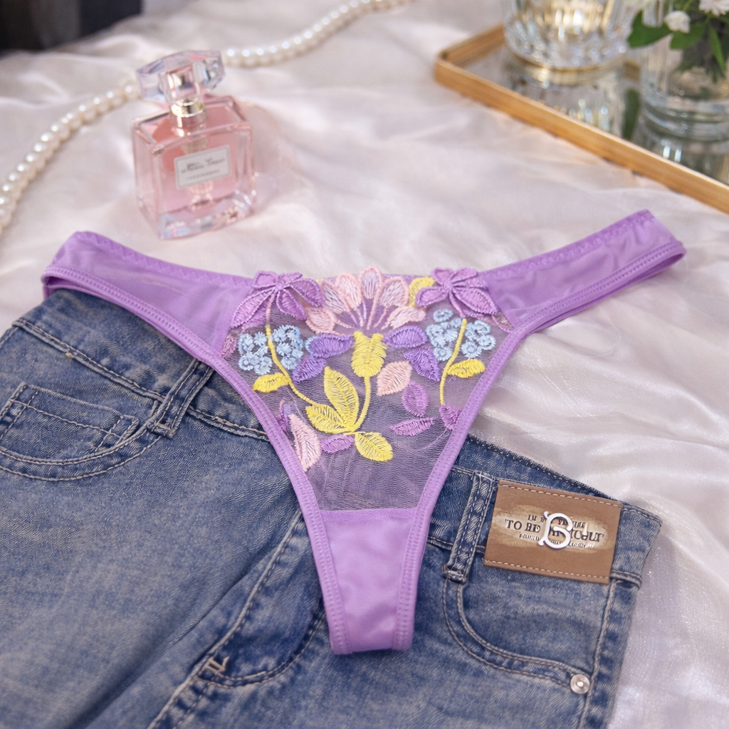 Ensemble « Violet Désir » – Dentelle sensuelle